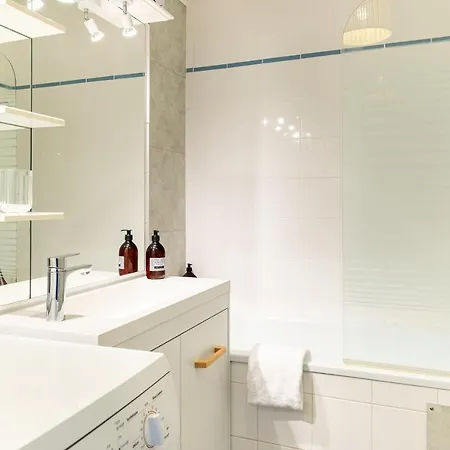 L'ingenieux - Appt Pres De La Place Zola Apartment *