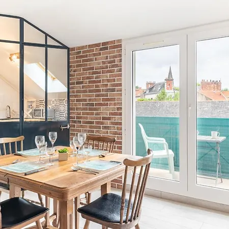 L'ingénieux - Appt Près De La Place Zola Appartement